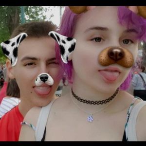 Meet your Posher, Max